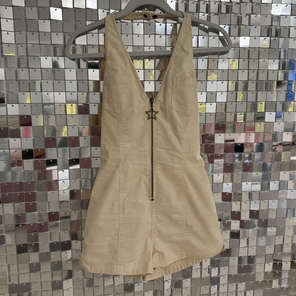 Cream romper